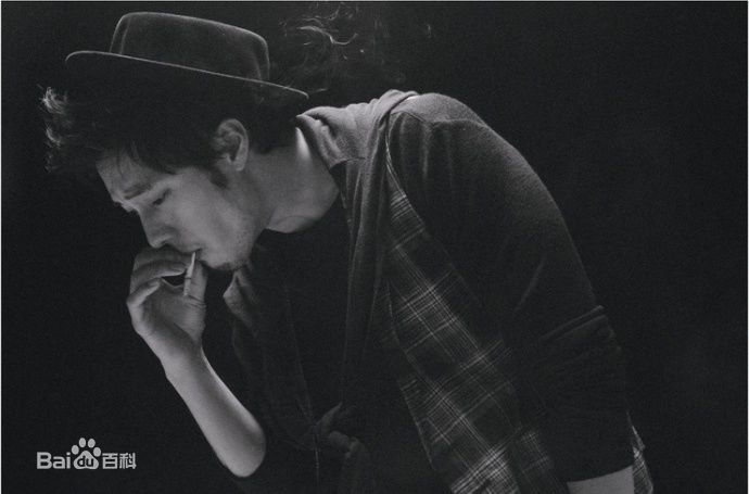 最新苏志燮(；So Ji Sub)壁纸