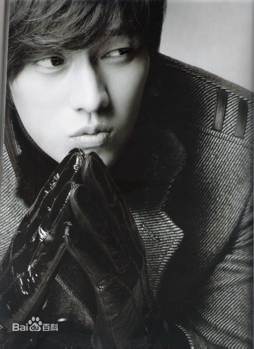 最新苏志燮(；So Ji Sub)精彩图册