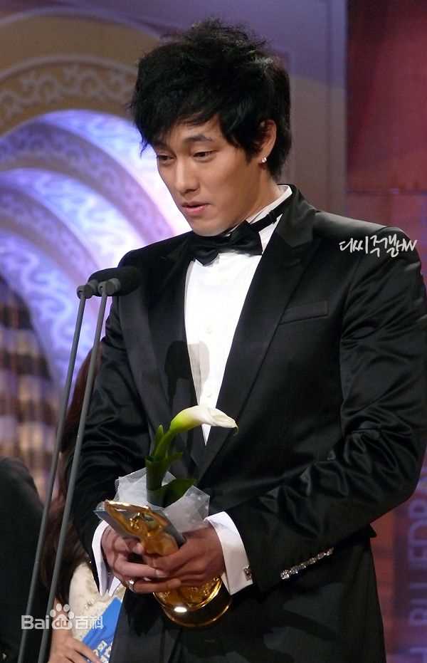 苏志燮(；So Ji Sub)前后照片