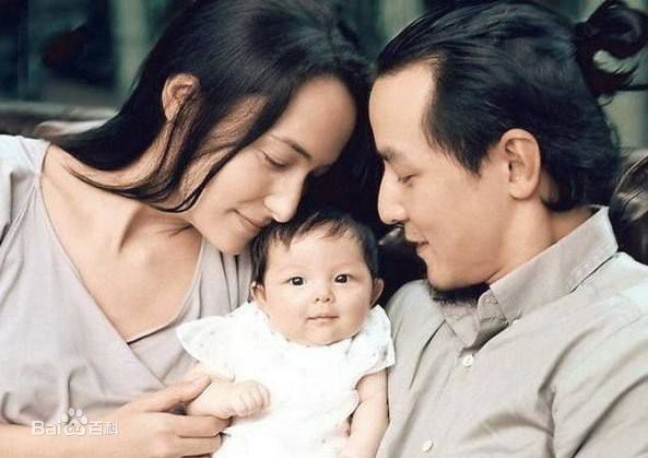 吴彦祖(Daniel Wu)一家性感图片图集