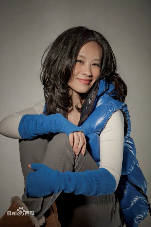邬君梅(Vivian Wu)处女作青春万岁图册