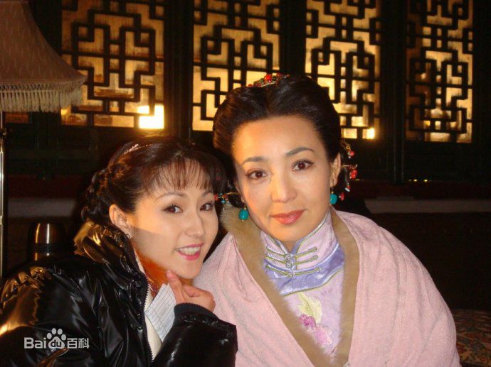 精选蓝心妍(Crazybarby Leni Lan、ЛаньЯнь、)在《大管家》中的图册