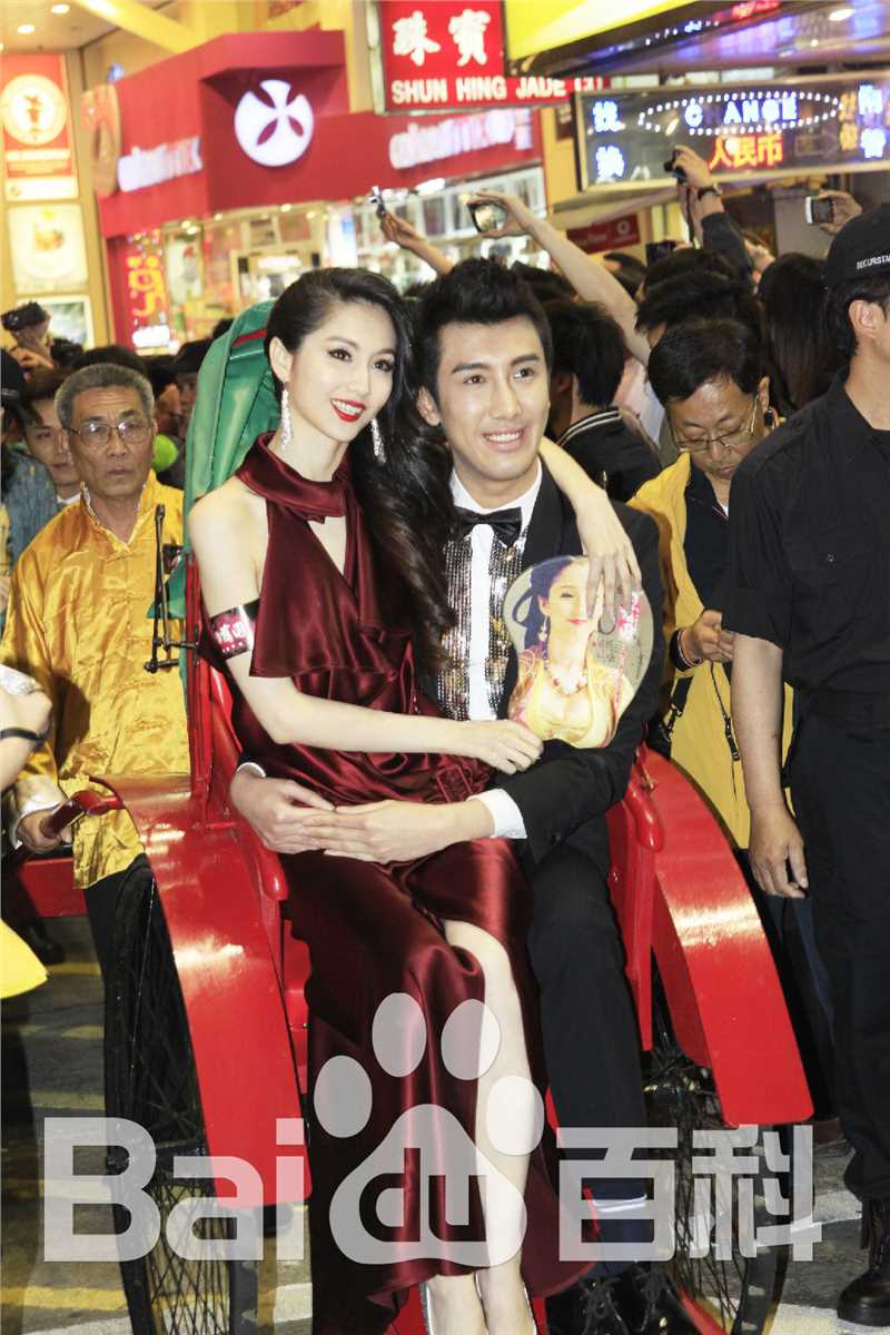 蓝心妍(Crazybarby Leni Lan、ЛаньЯнь、)蓝燕3D肉蒲团宣传素颜照相册