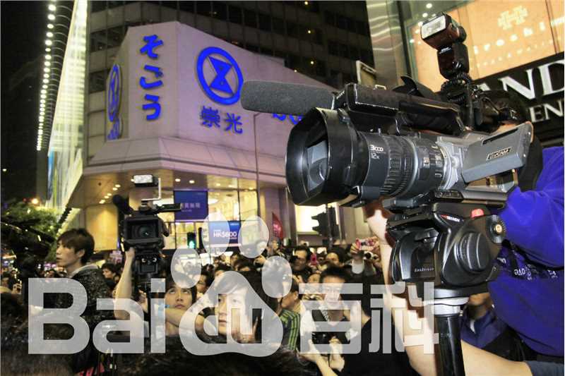 蓝心妍(Crazybarby Leni Lan、ЛаньЯнь、)蓝燕3D肉蒲团宣传素颜照相册