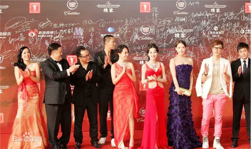 蓝心妍(Crazybarby Leni Lan、ЛаньЯнь、)蓝燕电影节红毯风采图片图集