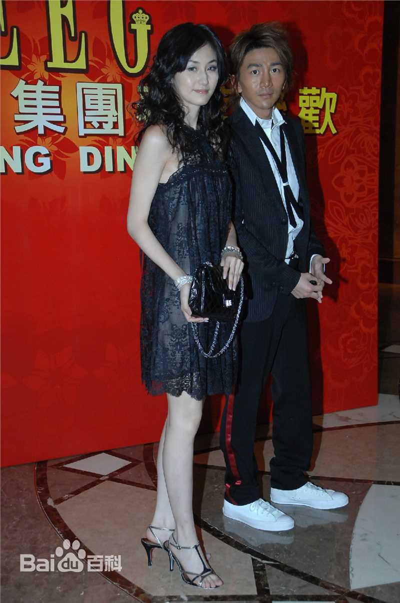 蓝心妍(Crazybarby Leni Lan、ЛаньЯнь、)蓝燕香港报道壁纸壁纸