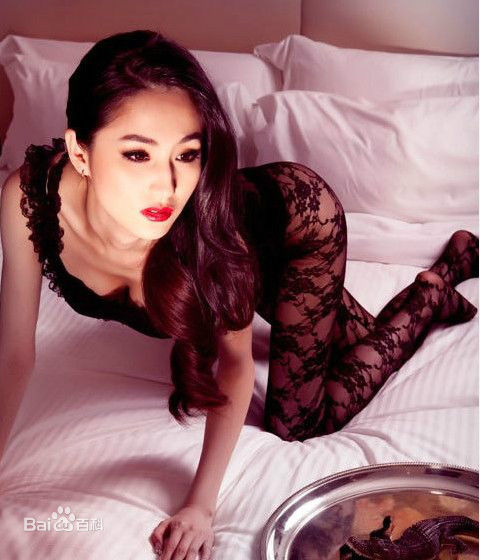 蓝心妍(Crazybarby Leni Lan、ЛаньЯнь、)最优质杂志相册