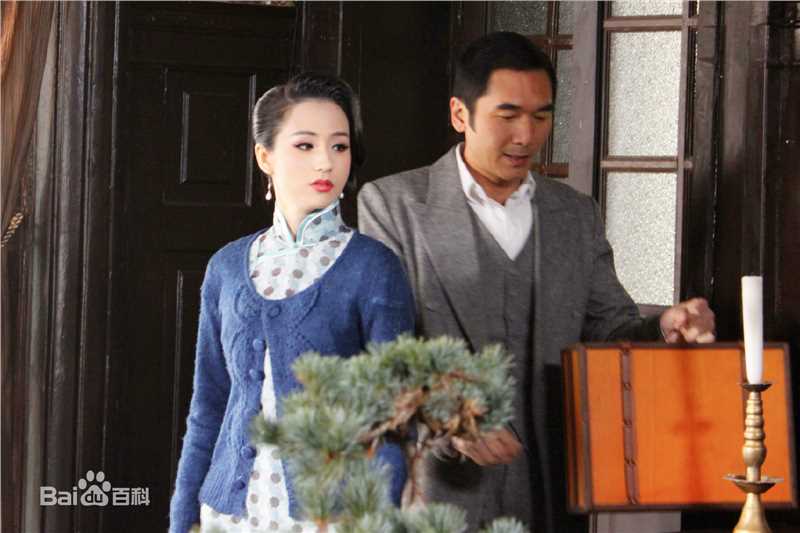 精选蓝心妍(Crazybarby Leni Lan、ЛаньЯнь、)在《血色黎明》中的图册