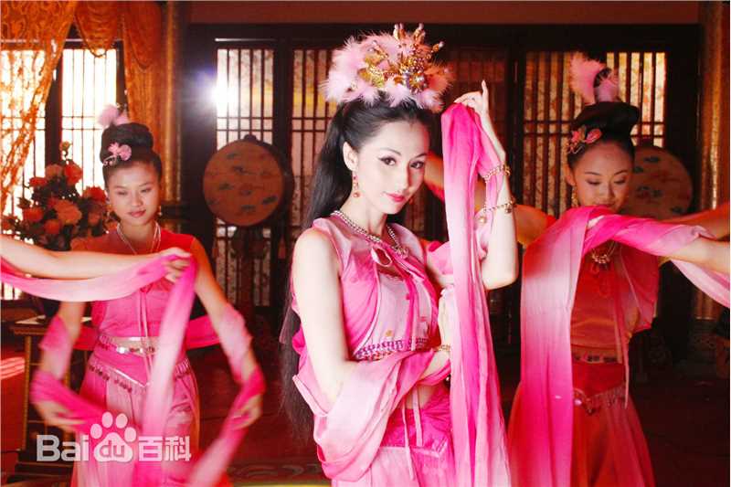 高清蓝心妍(Crazybarby Leni Lan、ЛаньЯнь、)在《隋唐英雄》中的图集
