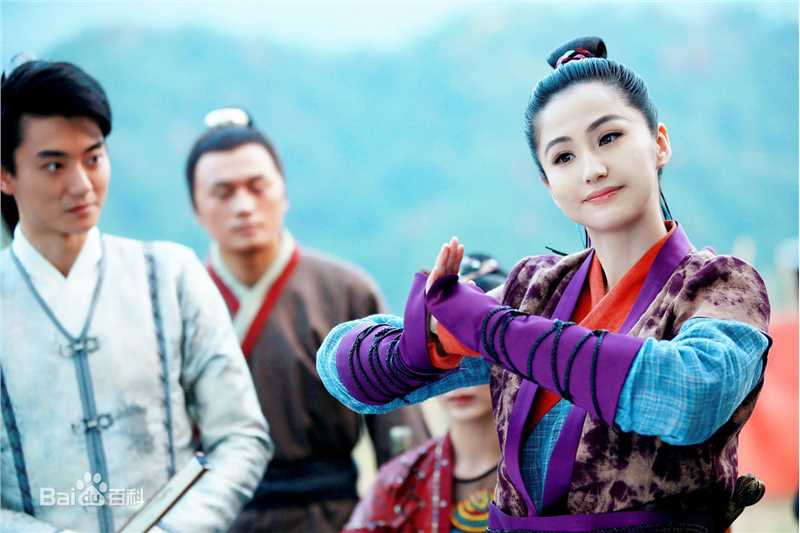 精选蓝心妍(Crazybarby Leni Lan、ЛаньЯнь、)在《龙汇镖局之大宋女镖师》中的图册