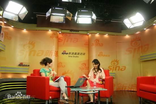 伊能静(Annie)09年5月19日下午16时做客新浪壁纸壁纸