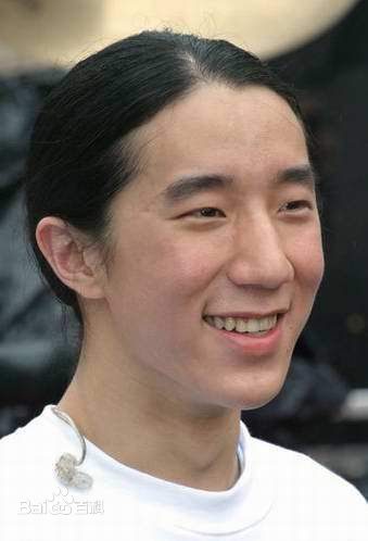 房祖名笑容特写图册