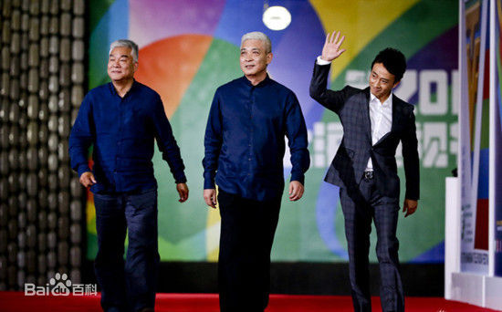 阎建钢出席活动照性感图片壁纸