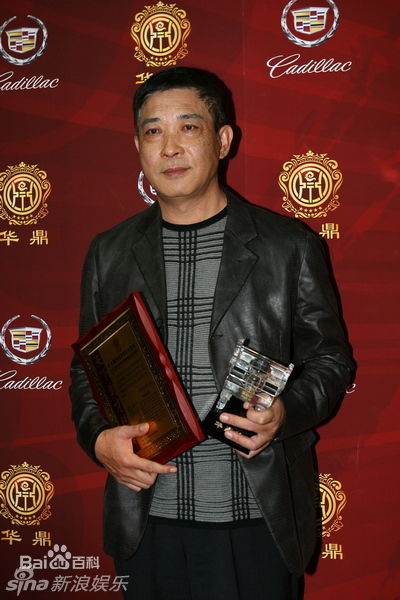 阎建钢出席活动照性感图片壁纸