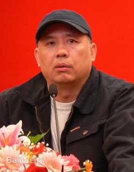 最新何群性感图片