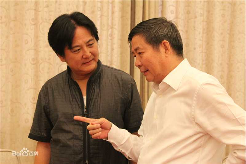 张多福拍摄花絮照和发布会照片生活照