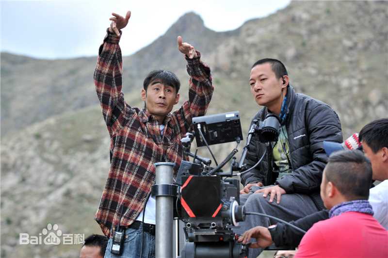 傅东育工作照图片图册