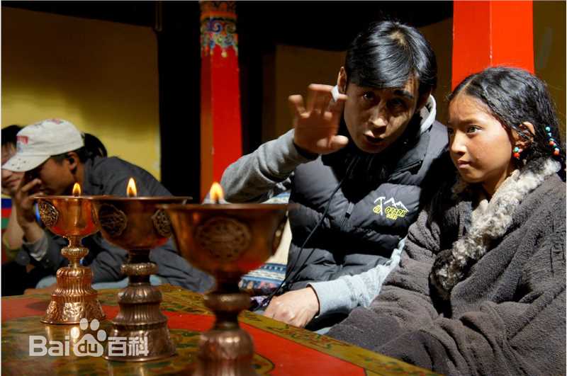 傅东育工作照图片图册