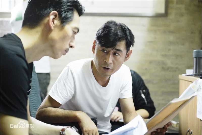 傅东育图册生活照相册