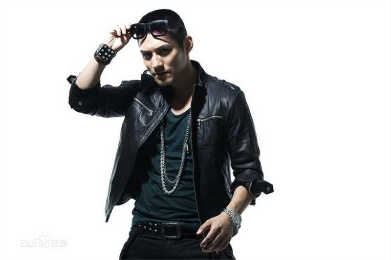 最优质严屹宽(Kevin Yan)生活照