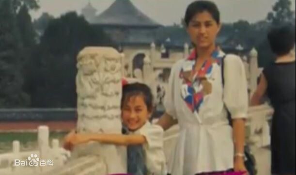 马苏小时候照片壁纸壁纸