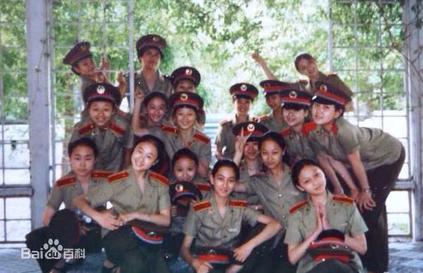 马苏小时候照片壁纸壁纸