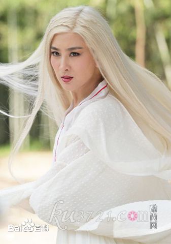 马苏新白发魔女传-练霓裳生活照相册