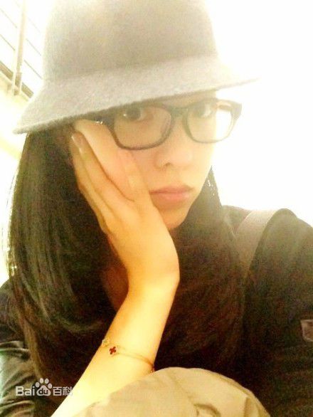 李思思生活私照素颜照相册