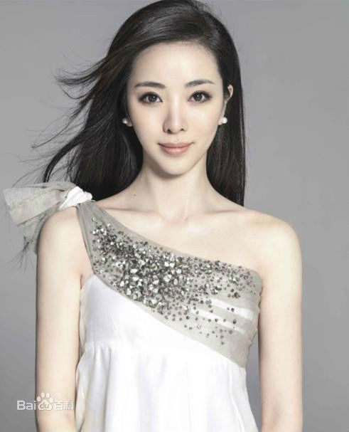 最全李思思素颜照