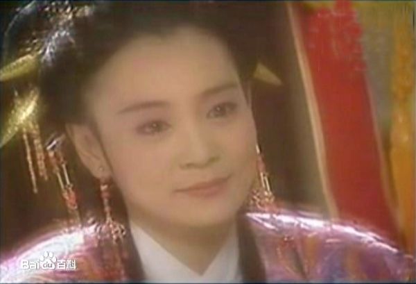 刘雪华(Leanne Lau)电视剧作品（1990-2000）前后照片