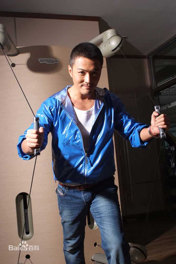 于小伟(Calvin)历史照前后照片