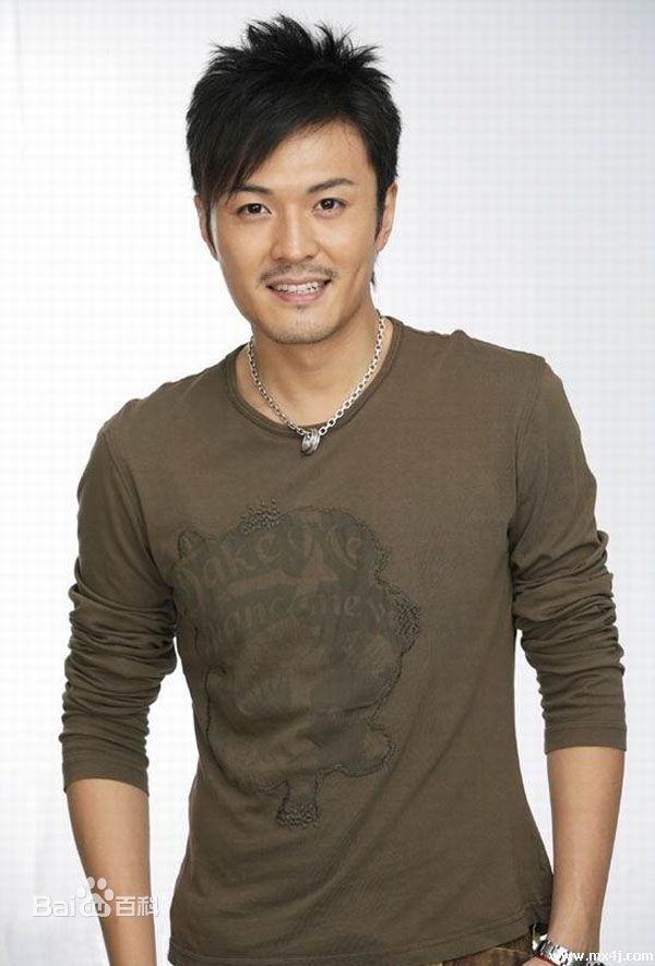 于小伟(Calvin)历史照前后照片