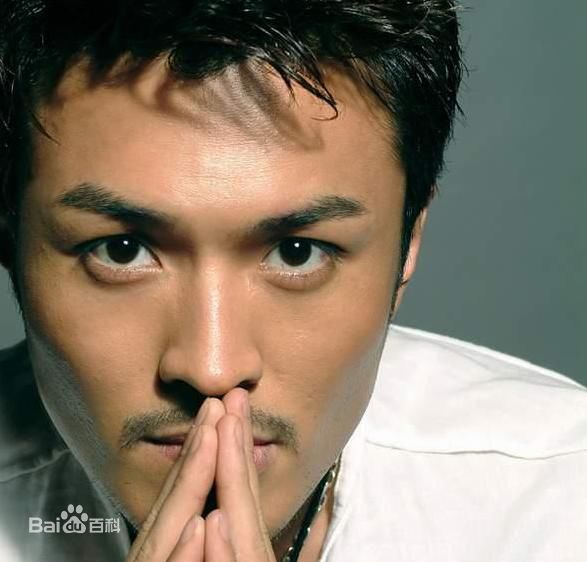 于小伟(Calvin)历史照前后照片