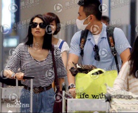 于小伟(Calvin)与高圆圆恋情素颜照相册