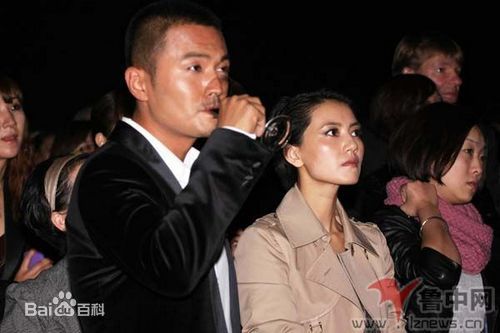 于小伟(Calvin)与高圆圆恋情素颜照相册