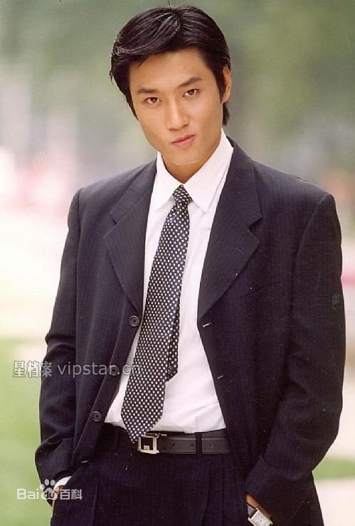 成晖生活照图片图集