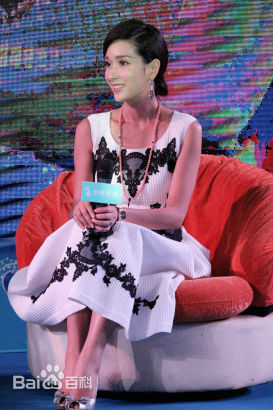 杨恭如(Kristy Yang)出席活动壁纸壁纸