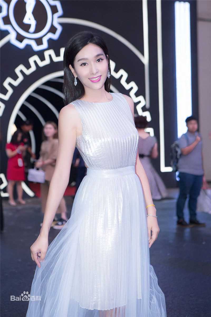杨恭如(Kristy Yang)出席活动壁纸壁纸