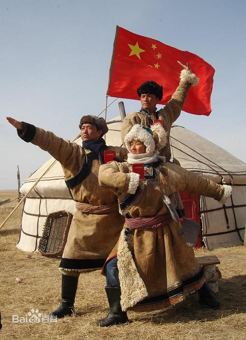 精选耿乐(Le Geng)在出演《生于1949》中的图册