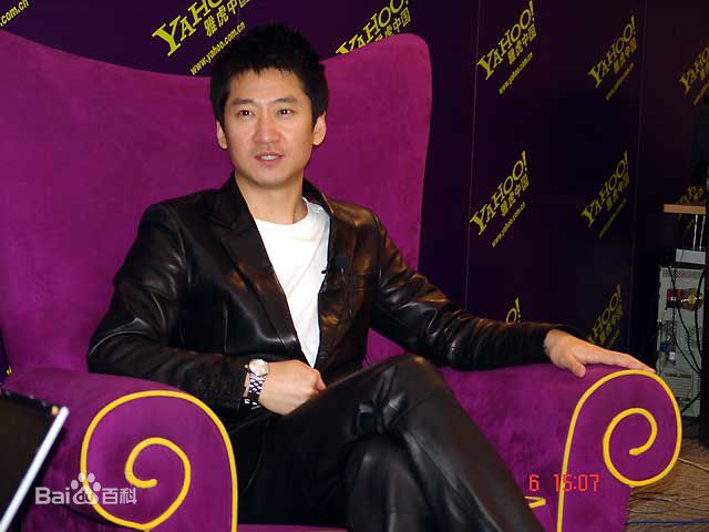 周杰(Zhou Jie)2005年雅虎访问照前后照片