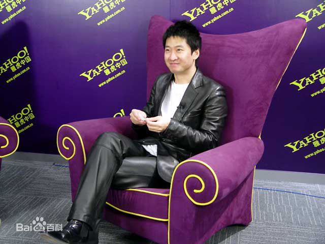 周杰(Zhou Jie)2005年雅虎访问照前后照片