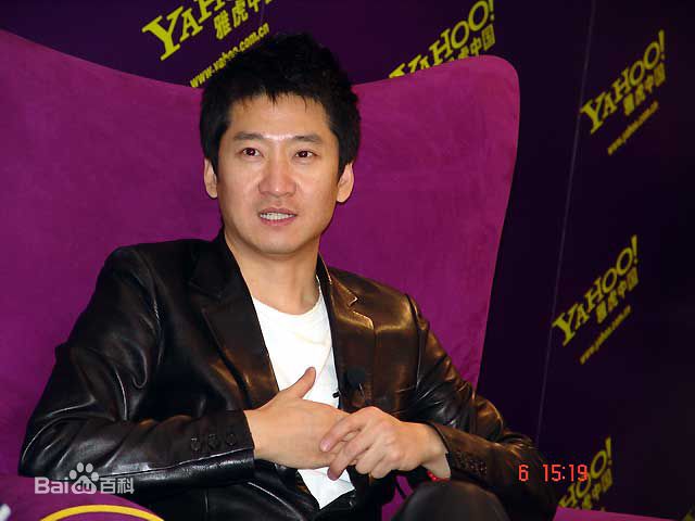 周杰(Zhou Jie)2005年雅虎访问照前后照片