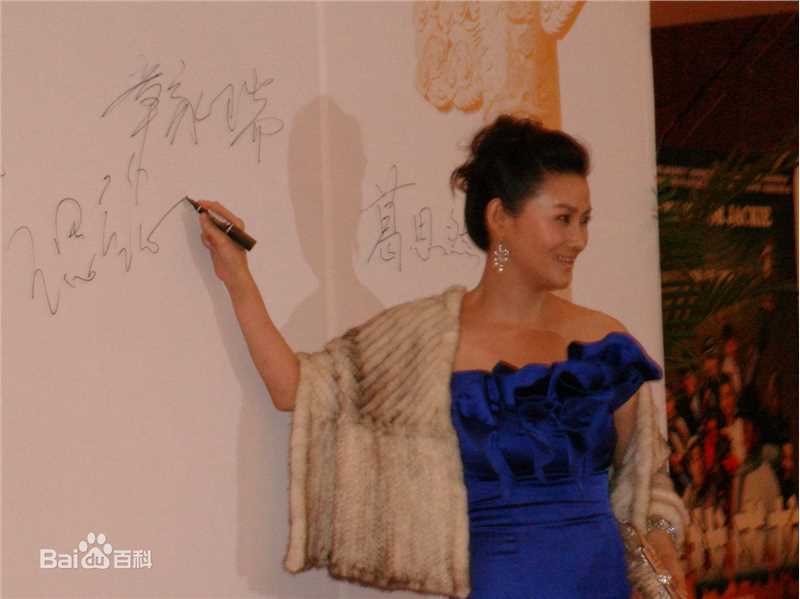 王思懿(Brenda)活动照前后照片