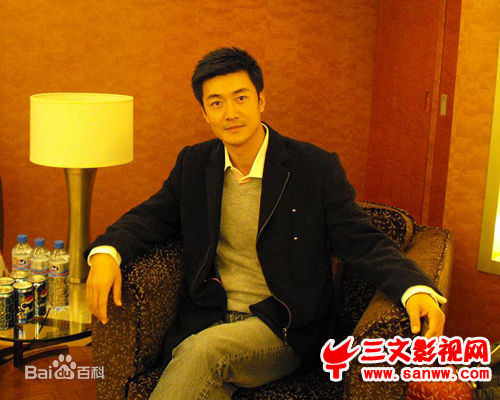 最新李进荣性感图片