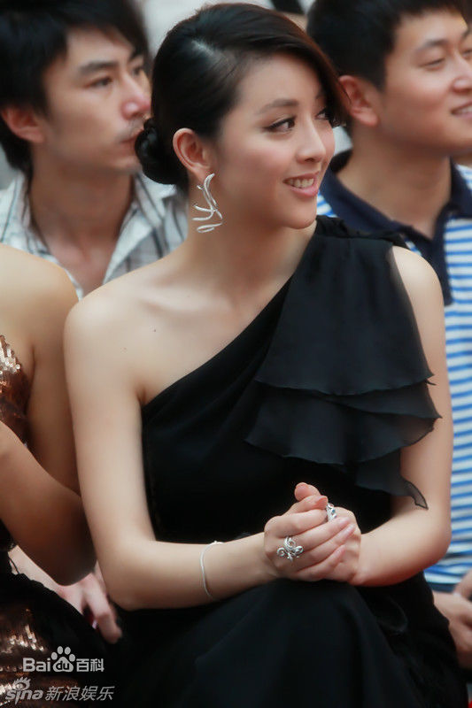 最优质黄小蕾(Huang Xiaolei)精彩图册