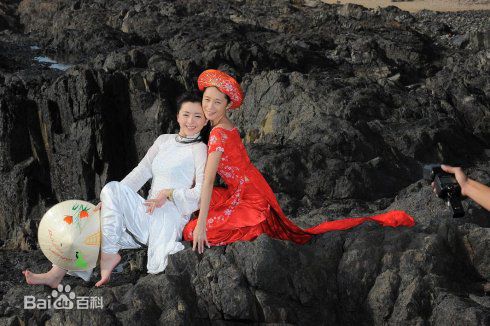 黄小蕾(Huang Xiaolei)越南之旅图片图集