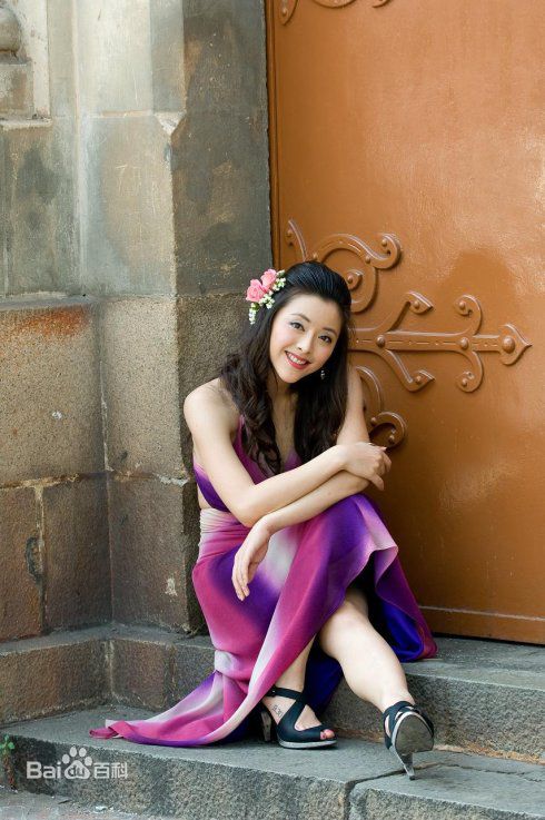 黄小蕾(Huang Xiaolei)越南之旅图片图集