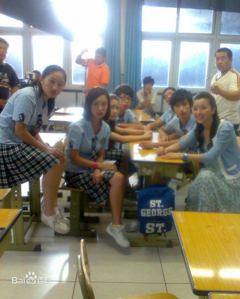 黄小蕾(Huang Xiaolei)2010年《非常90后》精选剧照