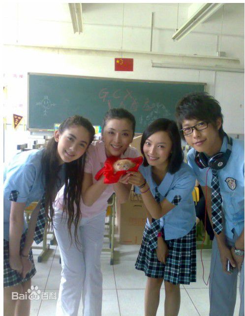 黄小蕾(Huang Xiaolei)2010年《非常90后》精选剧照