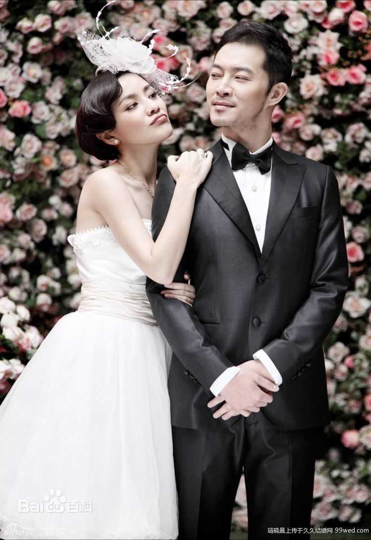 胡可结婚照前后照片